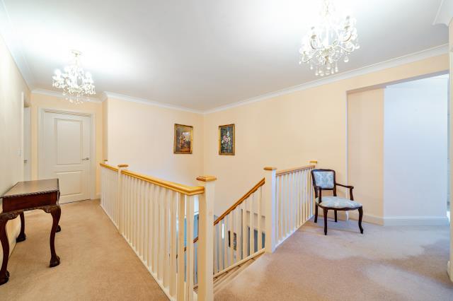 Pixey Close, Yarnton, Kidlington photo 2