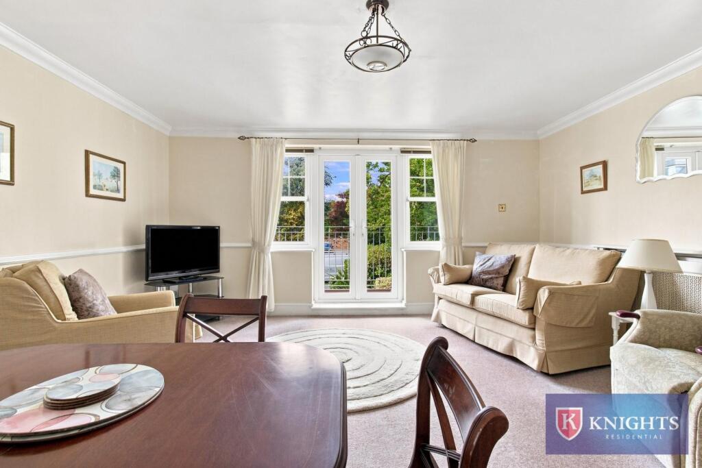 Apartment in Enfield - View 4