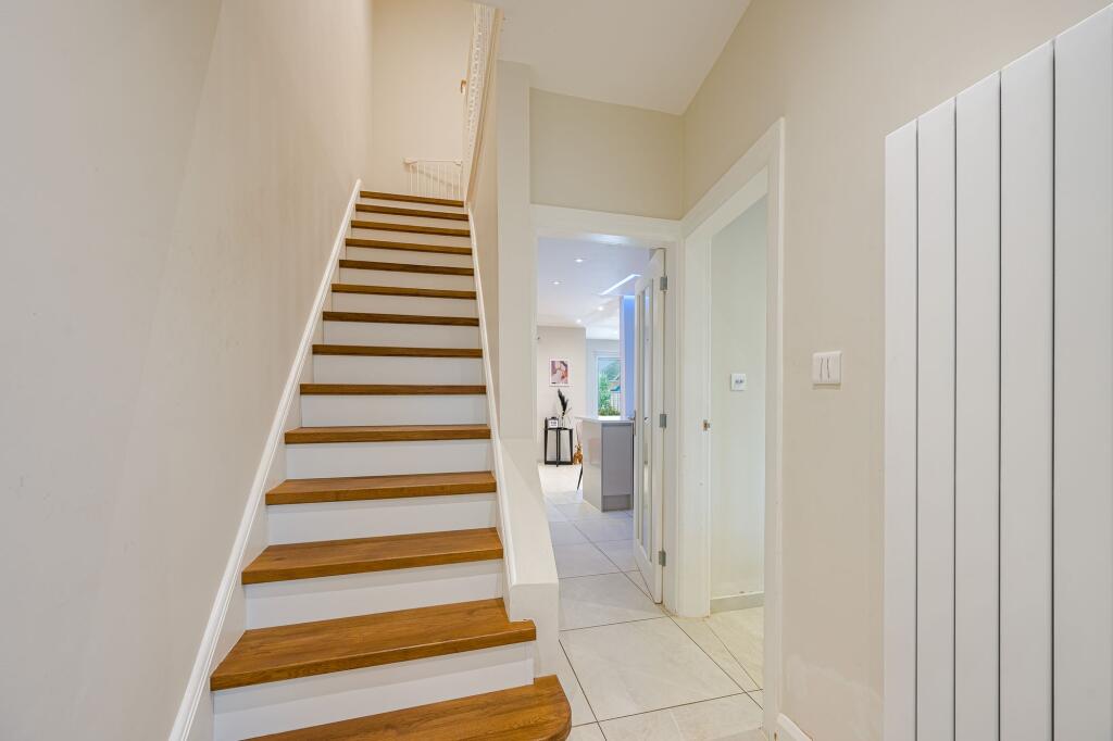 House in Peterborough - View 5