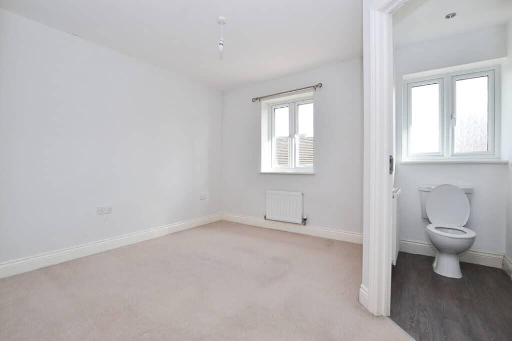 Brookville Crescent, Newcastle Upon Tyne - View 4