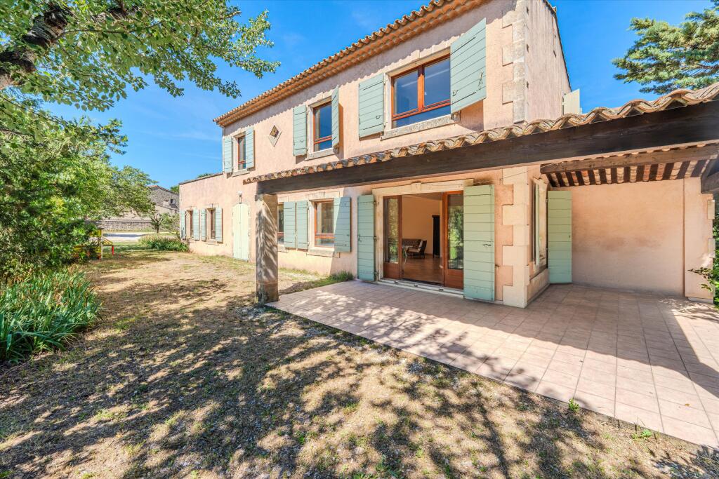 Main image of property: Provence-Alps-Cote d`Azur, Bouches-du-Rhône, St-Rémy-de-Provence