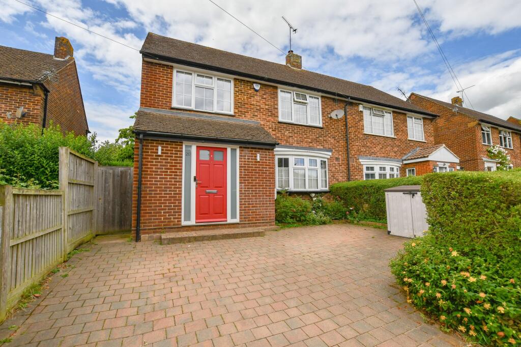 Main image of property: Nuns Lane, St. Albans, AL1