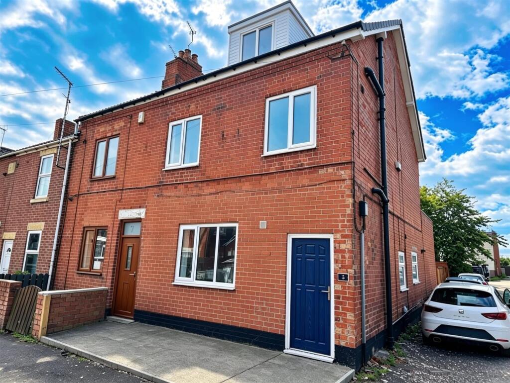 Main image of property: Thomas Street, Kiveton Park, Sheffield