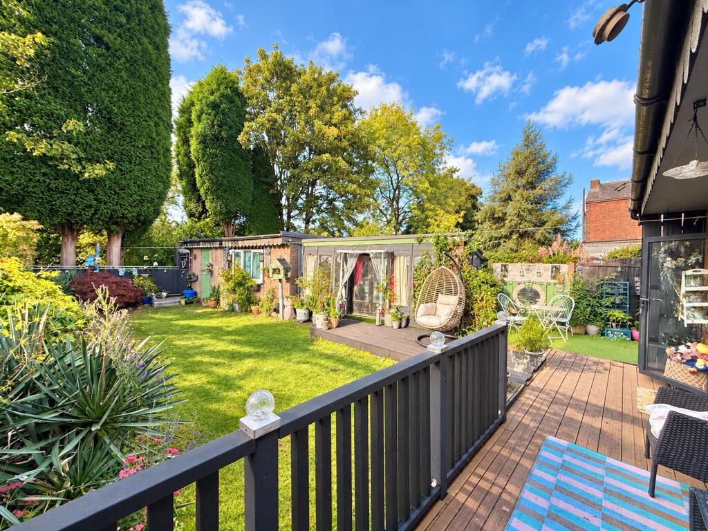 House in Tameside, Greater Manchester - View 2