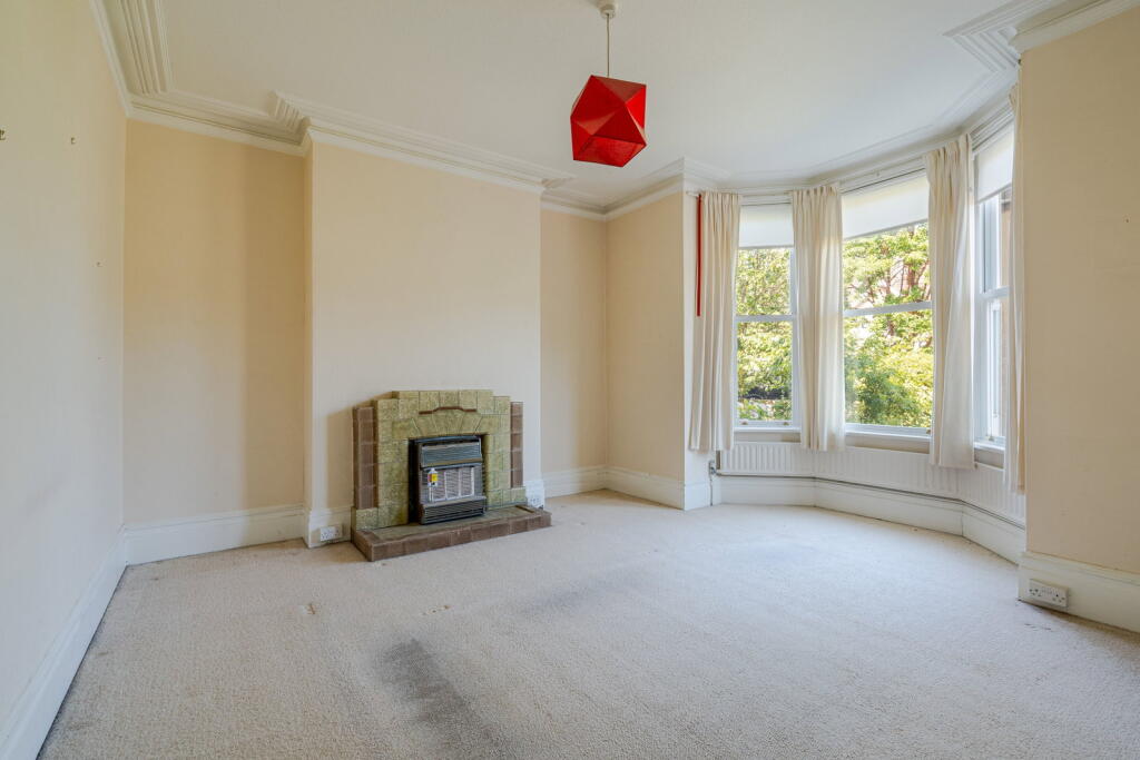 House in Bath, Newbridge - View 2