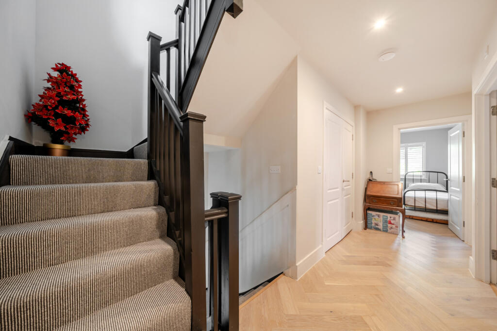 House in Reigate and Banstead, Surrey - More