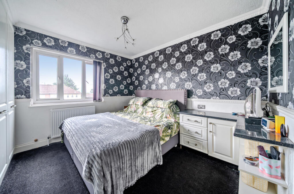 House in Havant, Hampshire - More