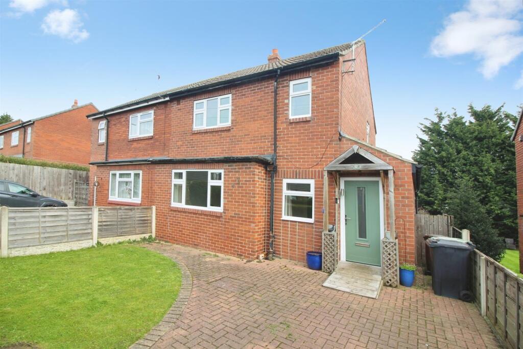 Main image of property: Cornwall Crescent, Rothwell, Leeds