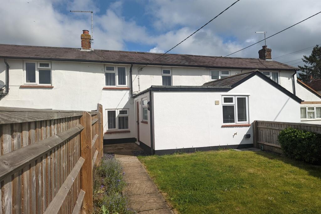 Main image of property: Clerkenwell Cottages, Haddenham, Buckinghamshire, Buckinghamshire, HP17