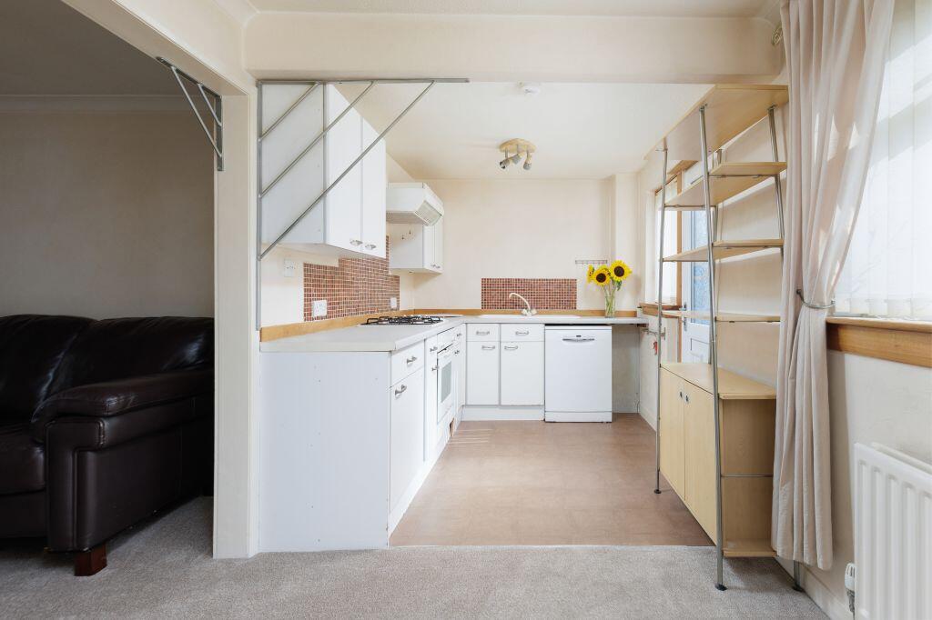 House in Kirkcaldy, Fife - More