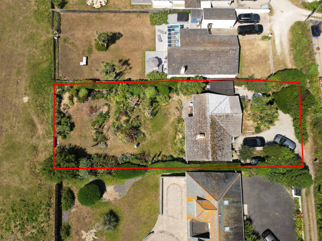 House in Truro - View 5
