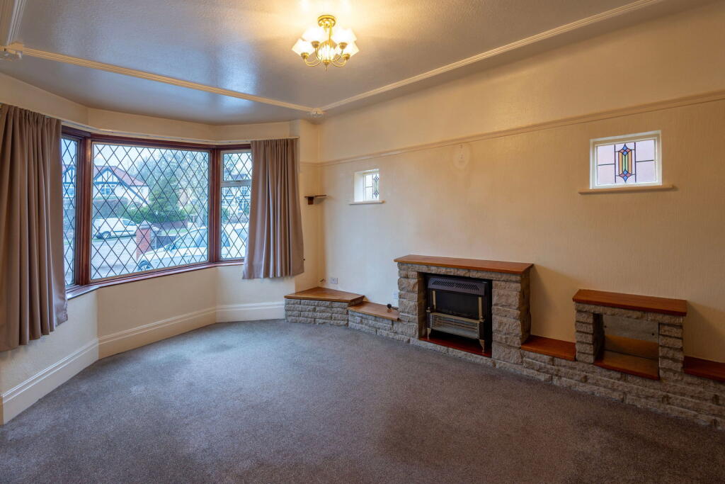 House in Sefton, Liverpool City Region - View 4