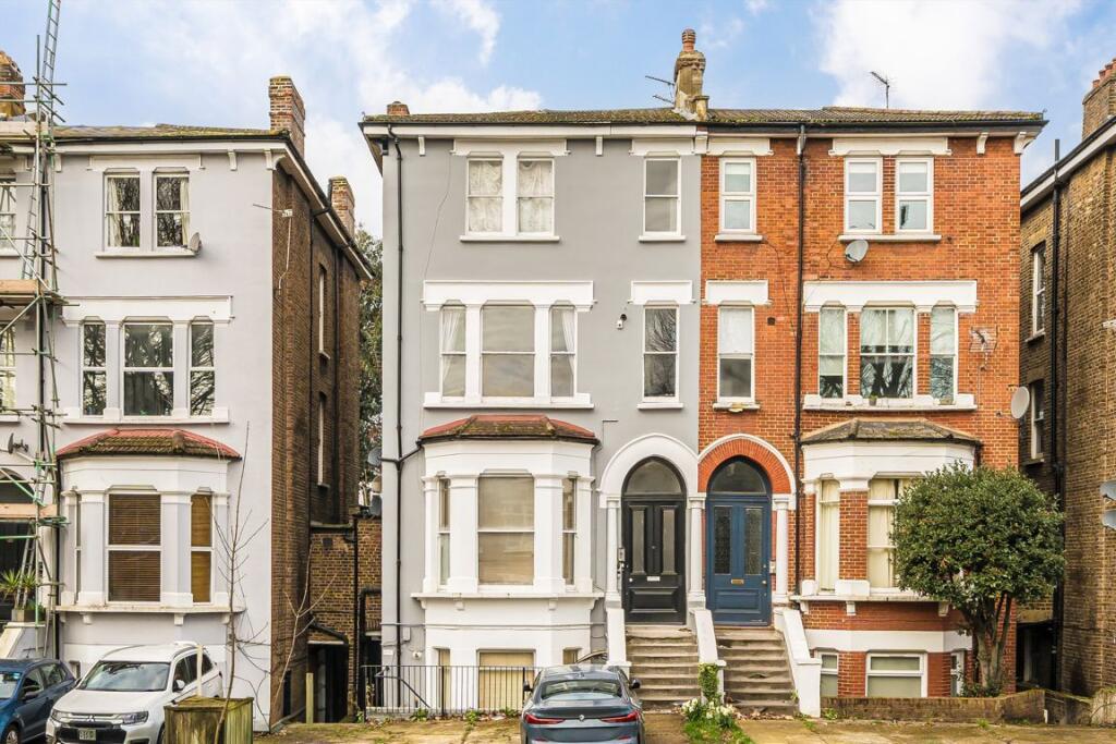 Main image of property: The Avenue, LONDON