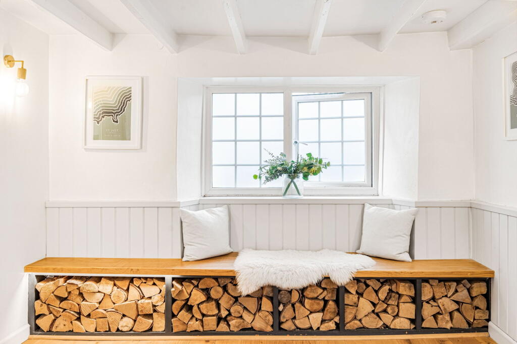 House in South Hams, Loddiswell - More