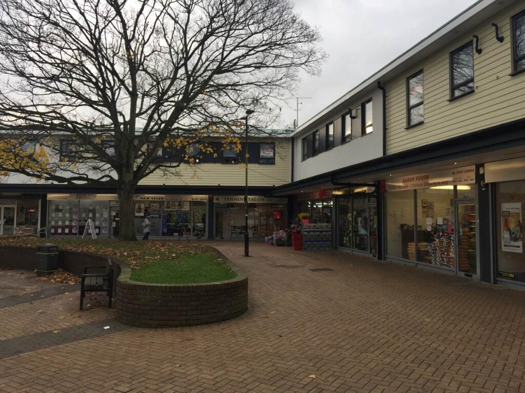 Town Centre, Hatfield, Hertfiordshire