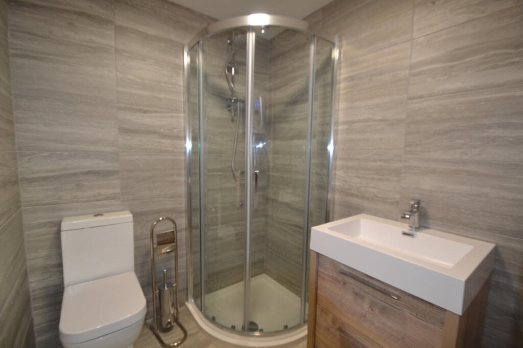 House in Northampton - View 4