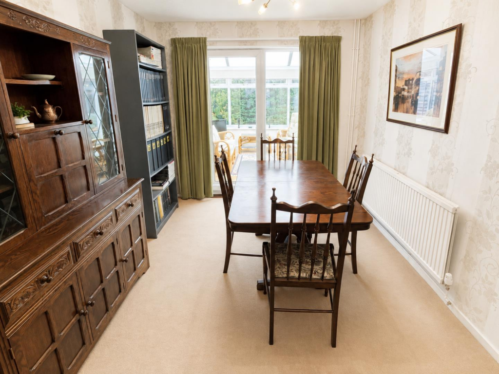 House in Northampton, West Northamptonshire - View 4