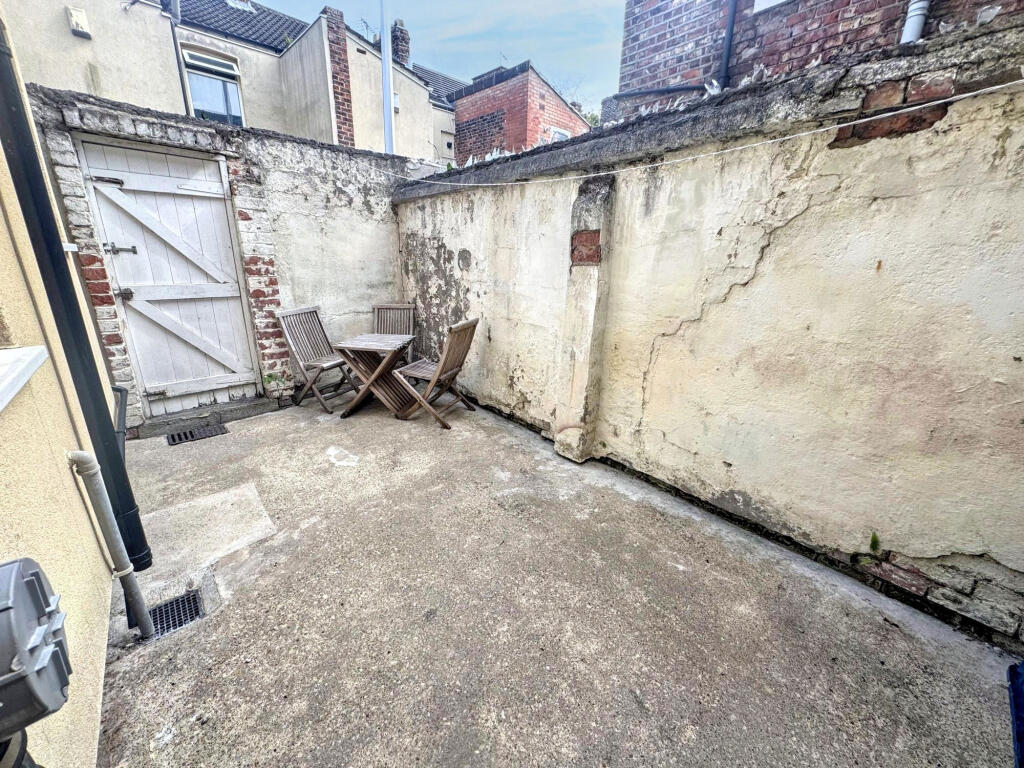 House in Stockton-on-Tees - More
