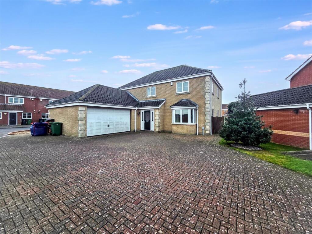 Main image of property: Kings Drive, Bradwell, Great Yarmouth