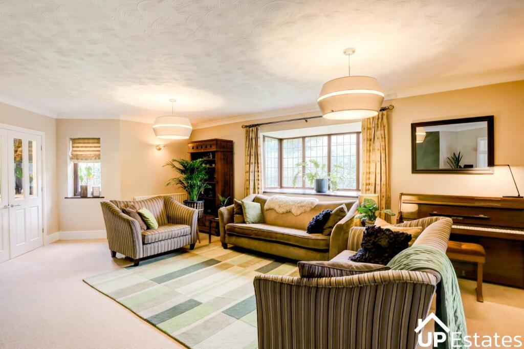 House in Leicester - More