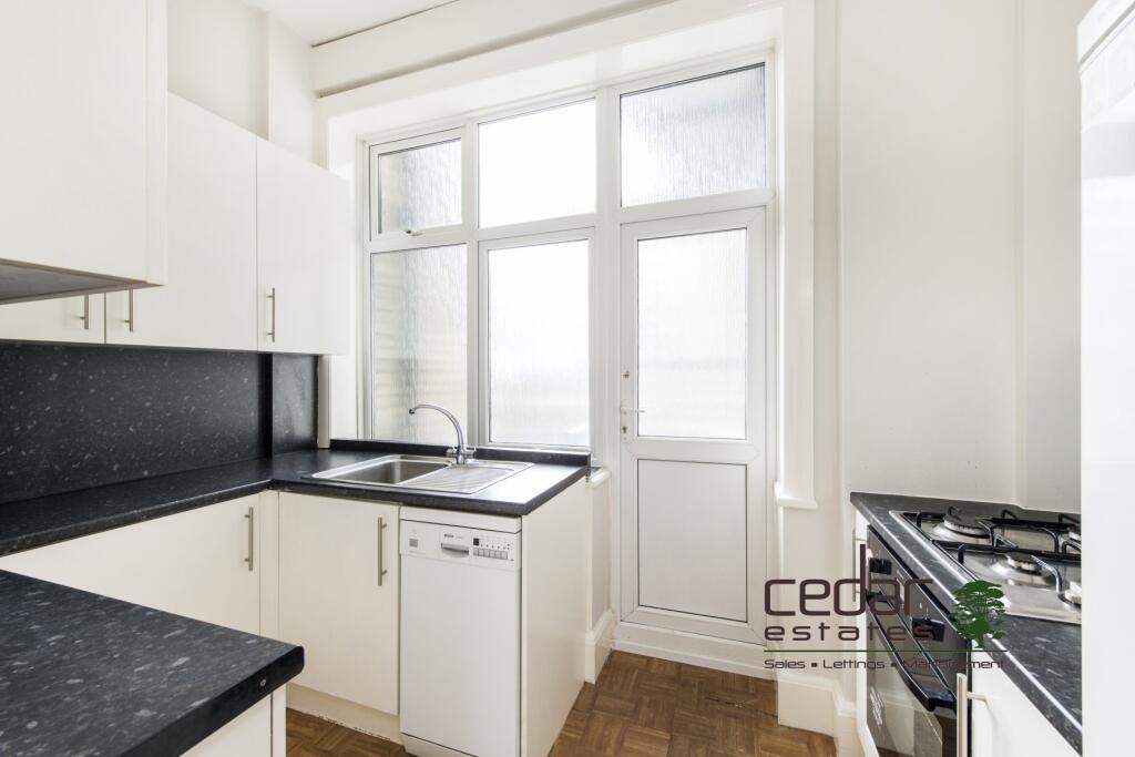 Apartment in London - View 4