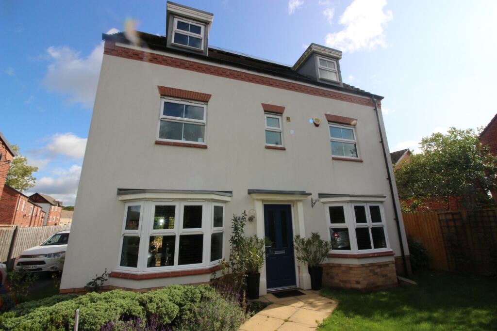 Main image of property: Hayling Drive, Birmingham