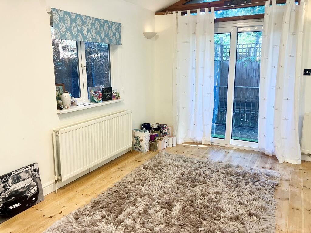 House in St Albans, Tyttenhanger, Colney Heath - View 4