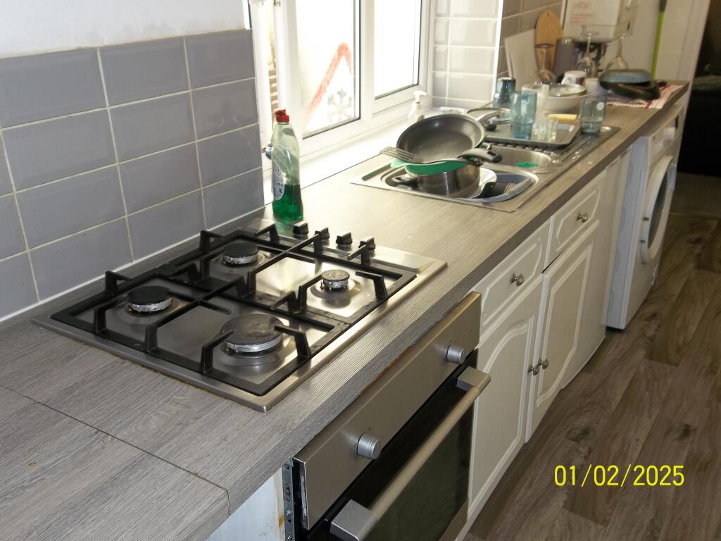 4 bedroom terraced house for rent
