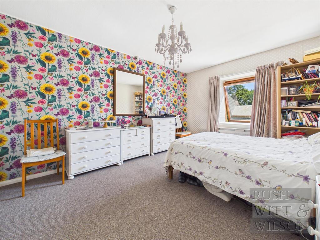 Apartment in Bexhill-on-Sea, White Hill - View 5