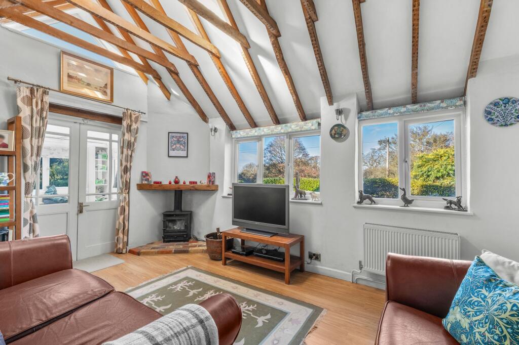 House in Hemel Hempstead, Brill - View 4