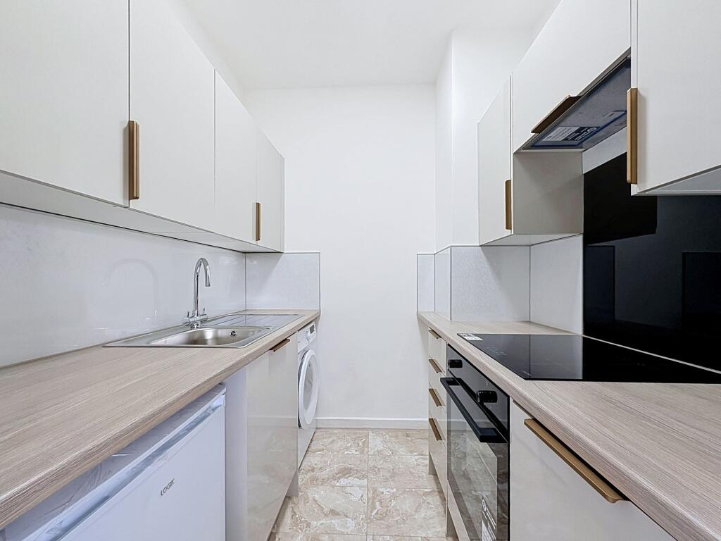 Apartment in Newcastle upon Tyne, Tyne and Wear - More