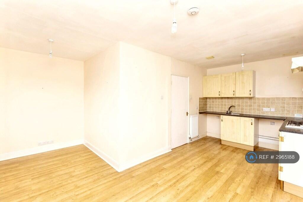 Main image of property: High Street North, Dunstable, LU6