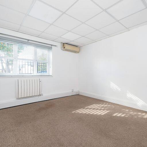 House in Dartford - View 3