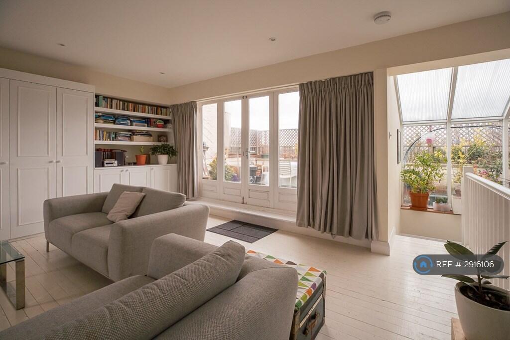3 bedroom flat for rent