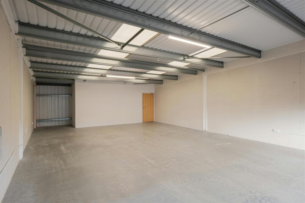 BroughtonInternal13.jpg