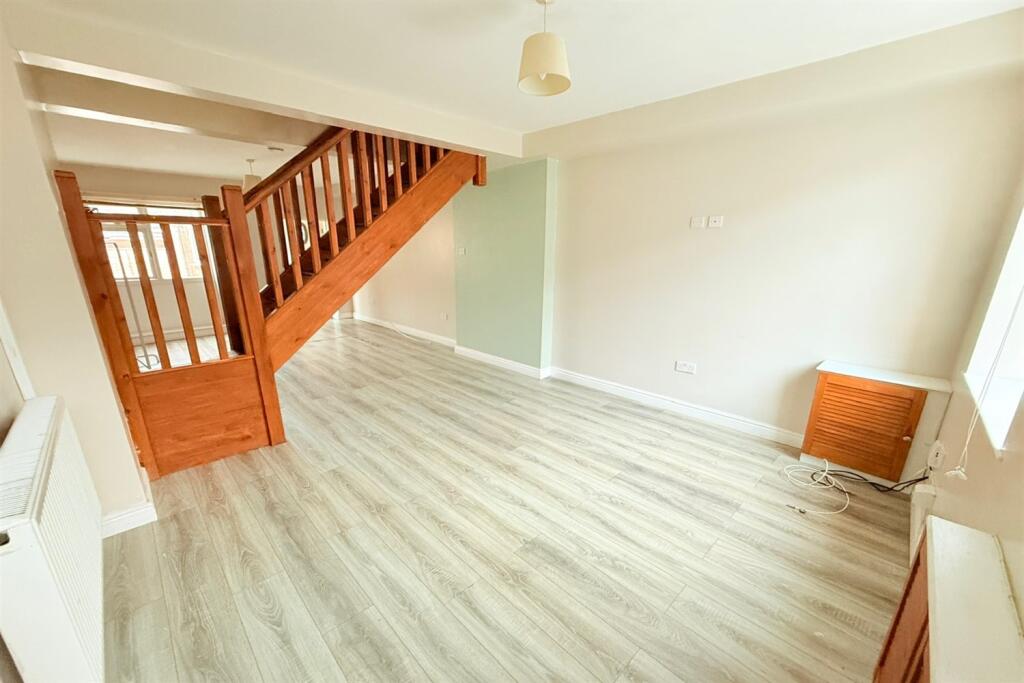 Byron Street, Runcorn, WA7 5BX photo 4