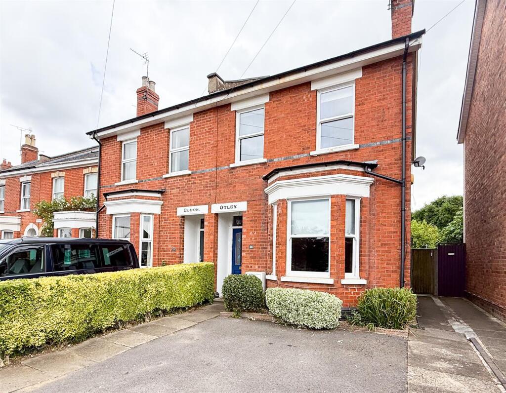Main image of property: Leckhampton, Cheltenham GL53 0HE
