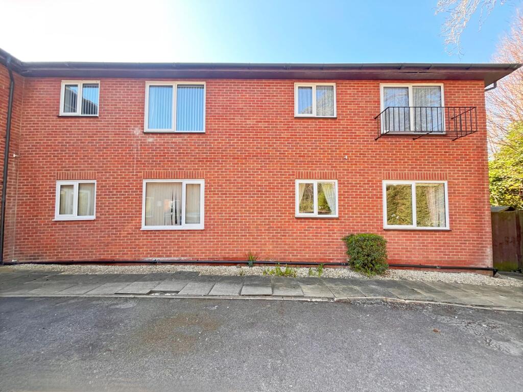 Main image of property: Hucclecote Road, Hucclecote Lodge, GL3