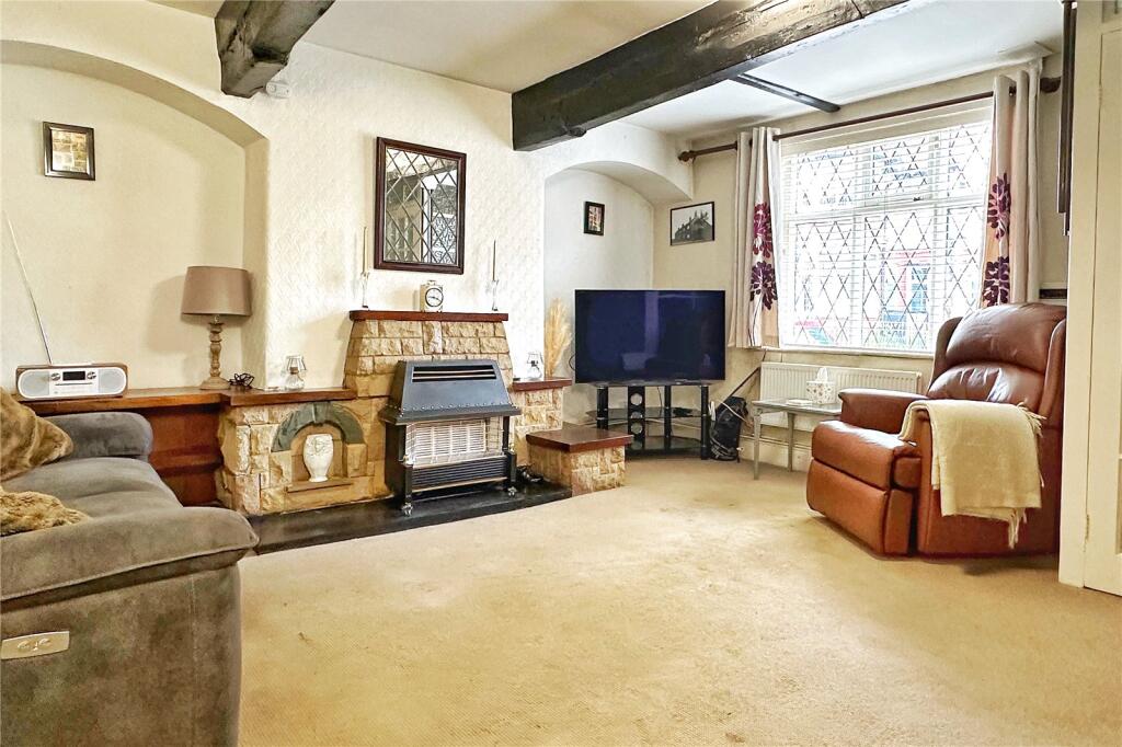 House in Oldham - View 3