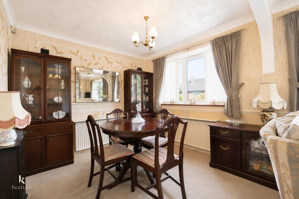House in Salford, Greater Manchester - View 4