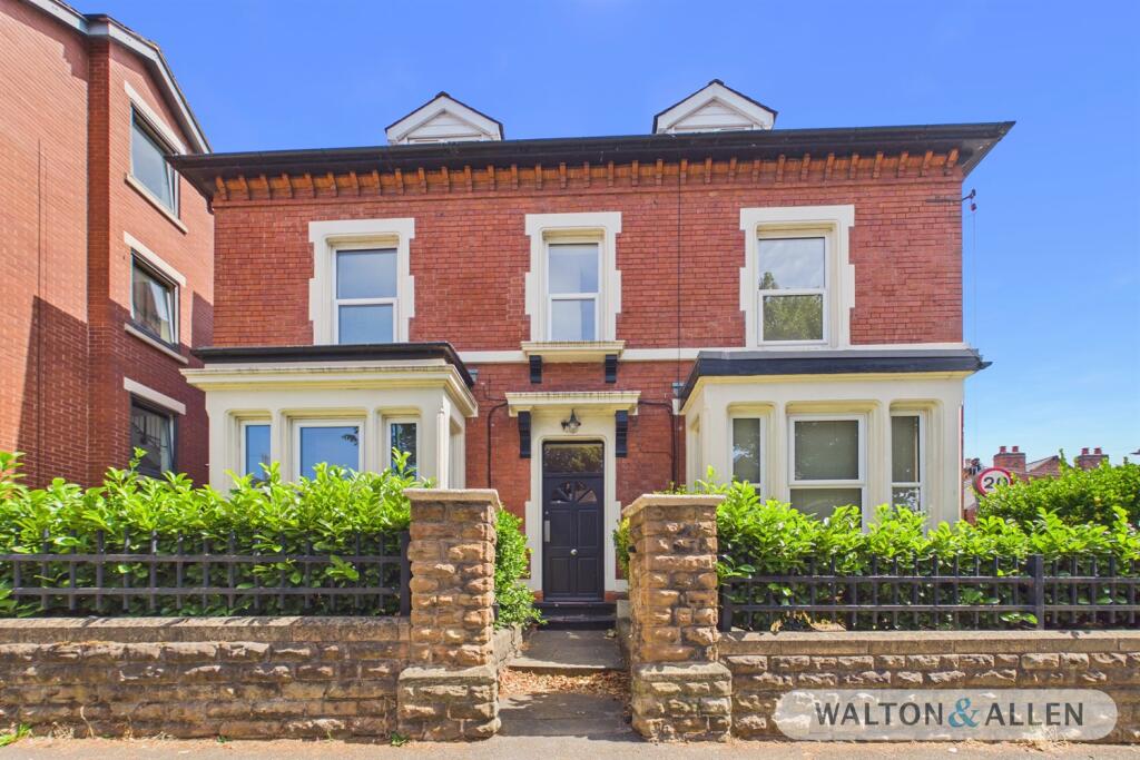 Main image of property: Astlie Court, NG5