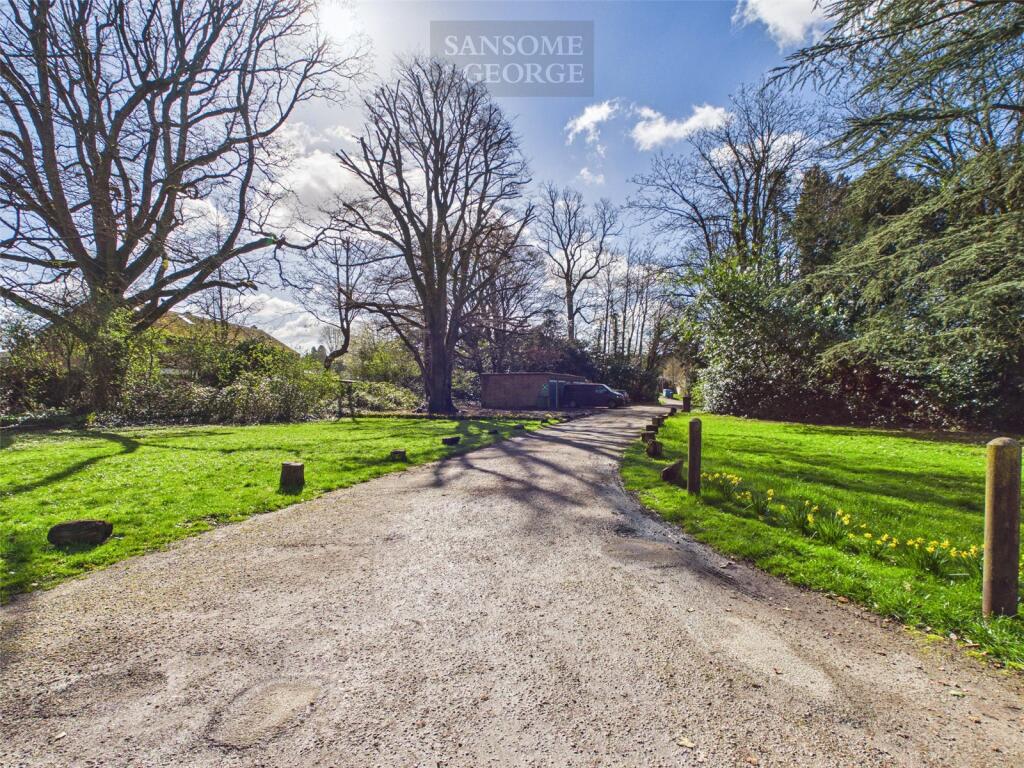 Main image of property: Elm Grove, Kingsclere, Newbury, Hampshire, RG20