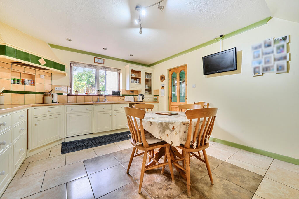 House in Carlisle, Westmorland and Furness - View 4