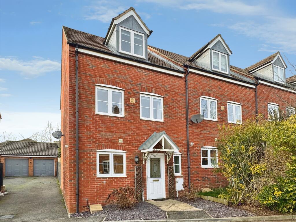 Main image of property: Thorneydene Gardens, Grantham, Grantham, NG31