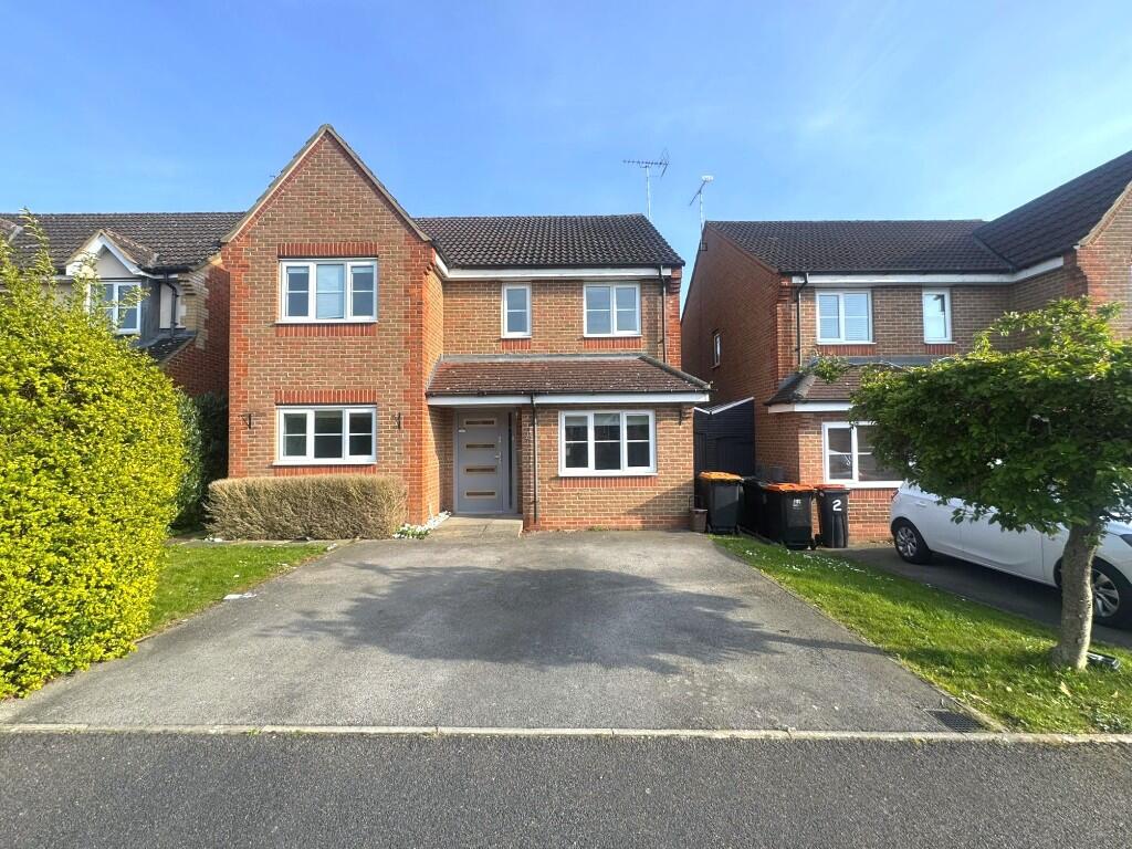 Main image of property: Palmer Crescent, Leighton Buzzard, Bedfordshire, LU7