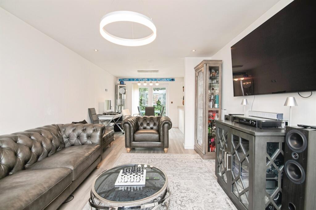 Martineau Drive, Harborne, Birmingham photo 3