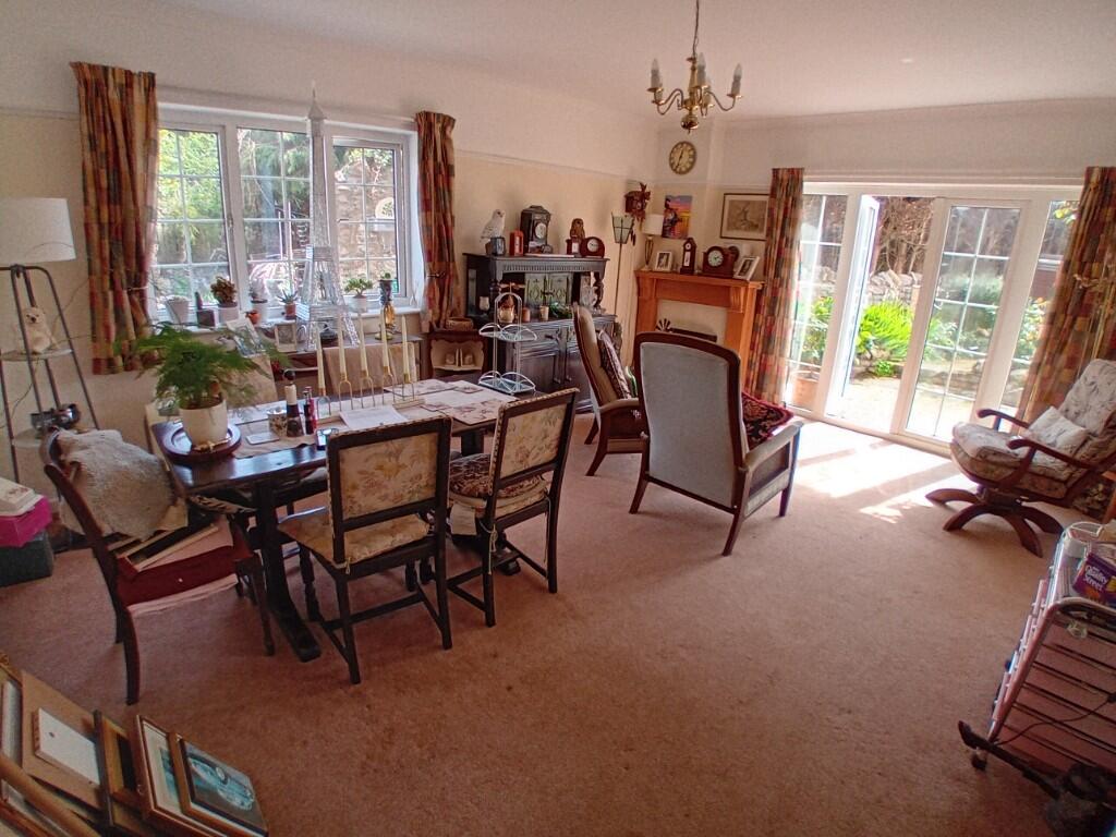 Redwick Road, BS35 photo 3