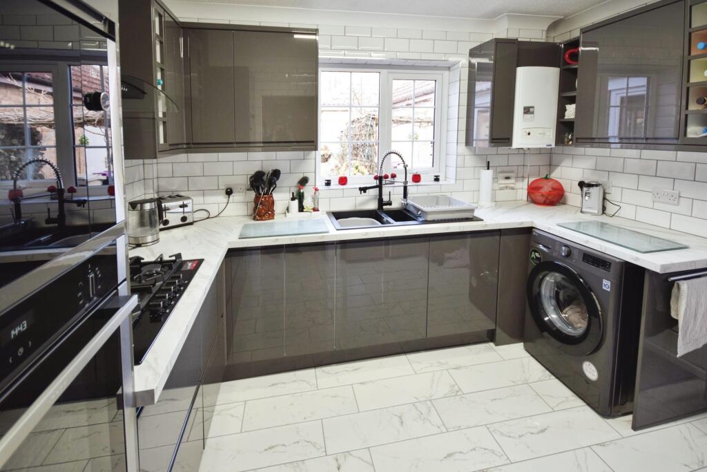 Ramsay Close, Skegness, PE25 photo 4