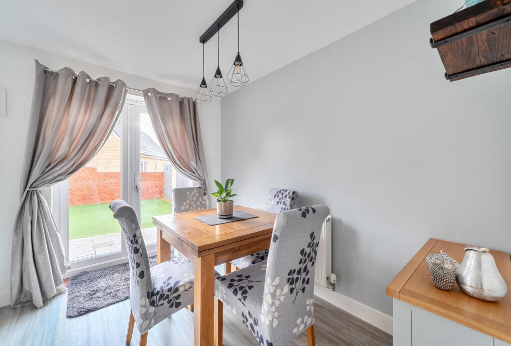 House in Midsomer Norton, Bath and North East Somerset - View 4