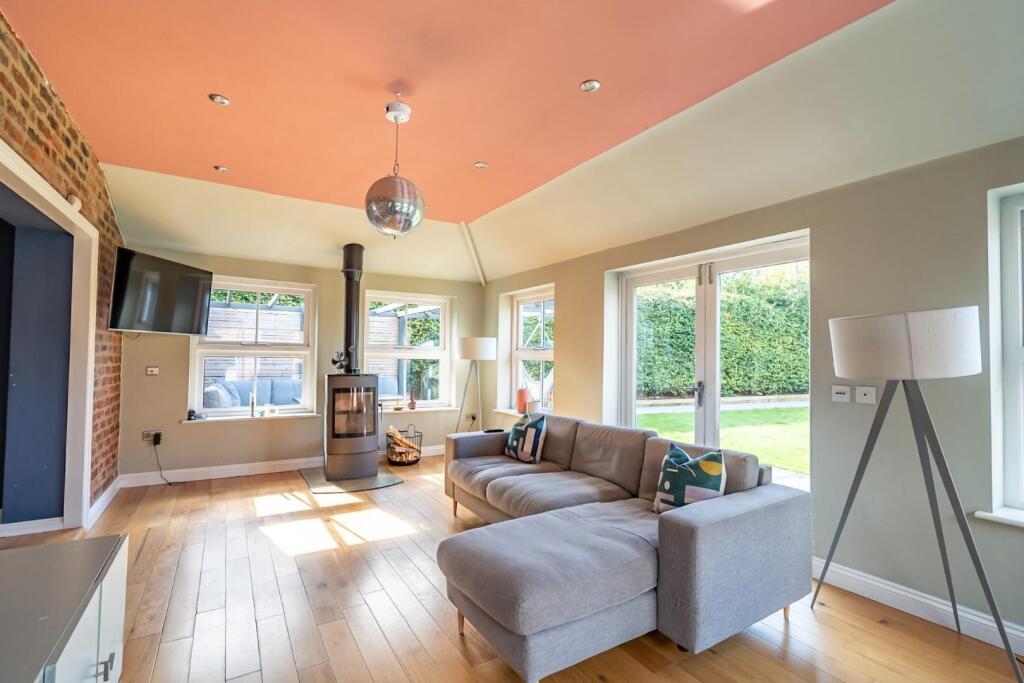 House in York - View 2